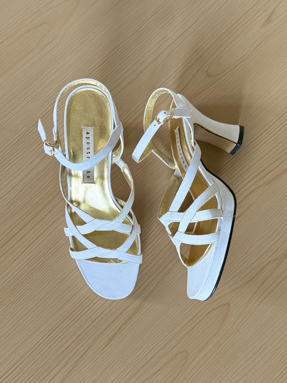 Apostrophe White Strappy Block Heel Sandals Y2K platform heels kittenblock heels